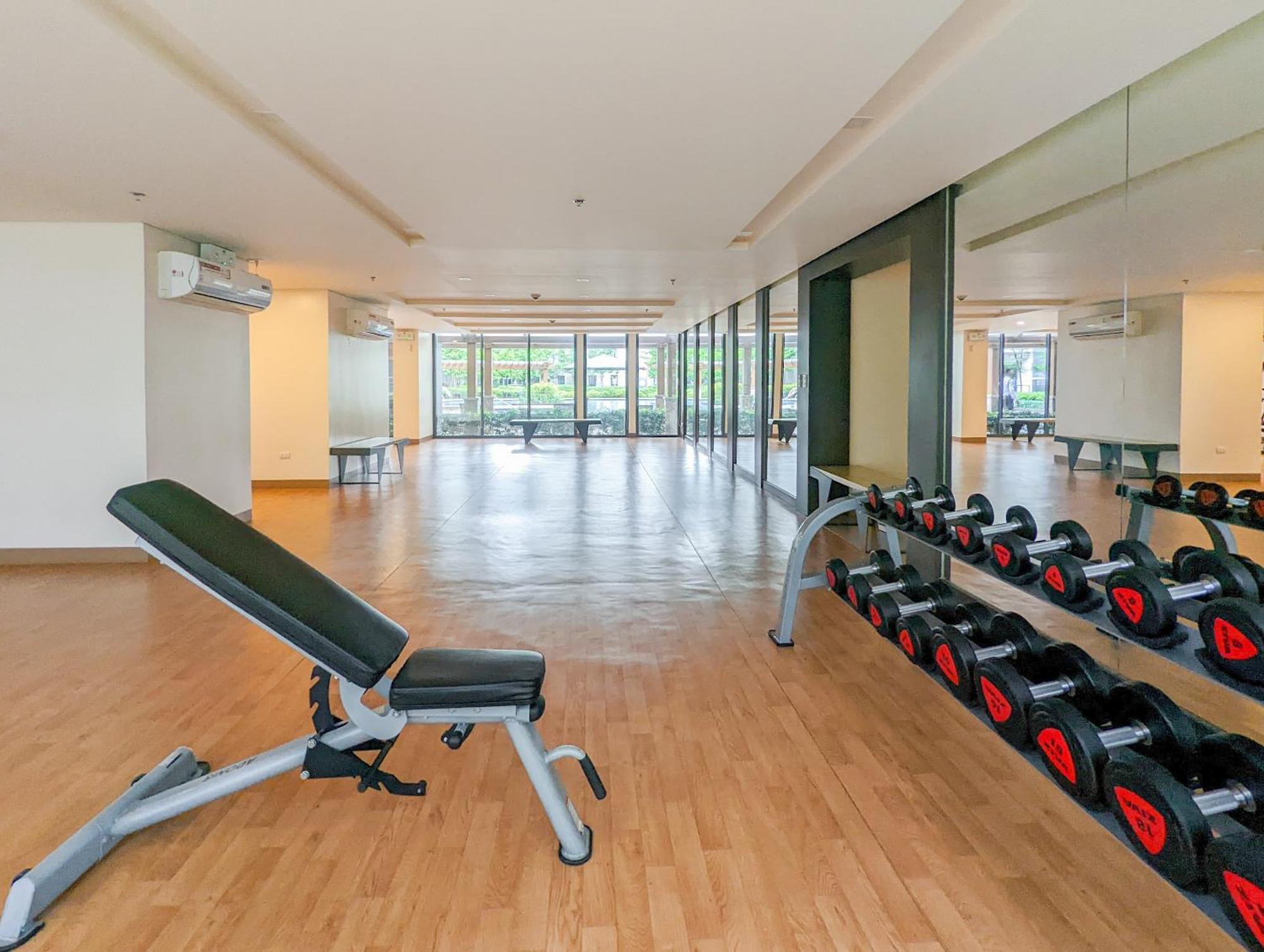 Studio Condo Naia Airport Terminal 3 Newport City Casino Manila Dış mekan fotoğraf